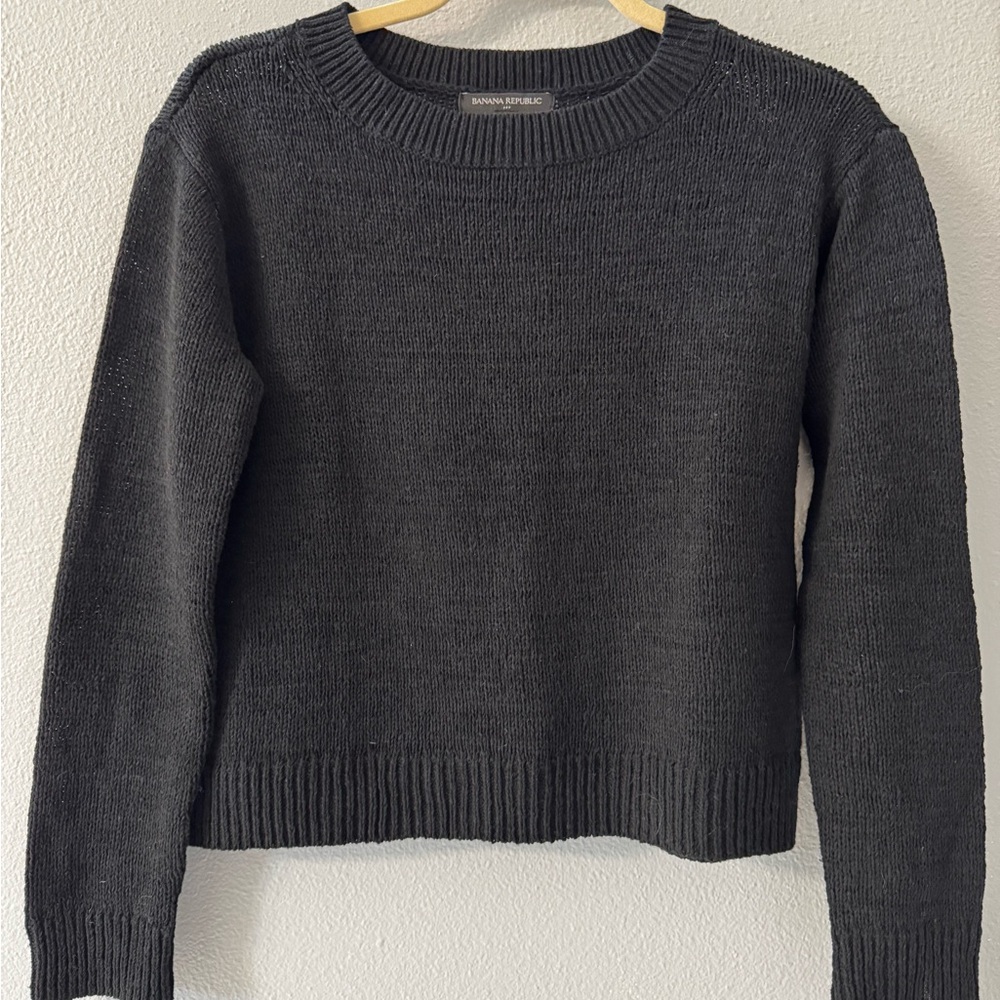 Banana Republic Black Crewneck Sweater